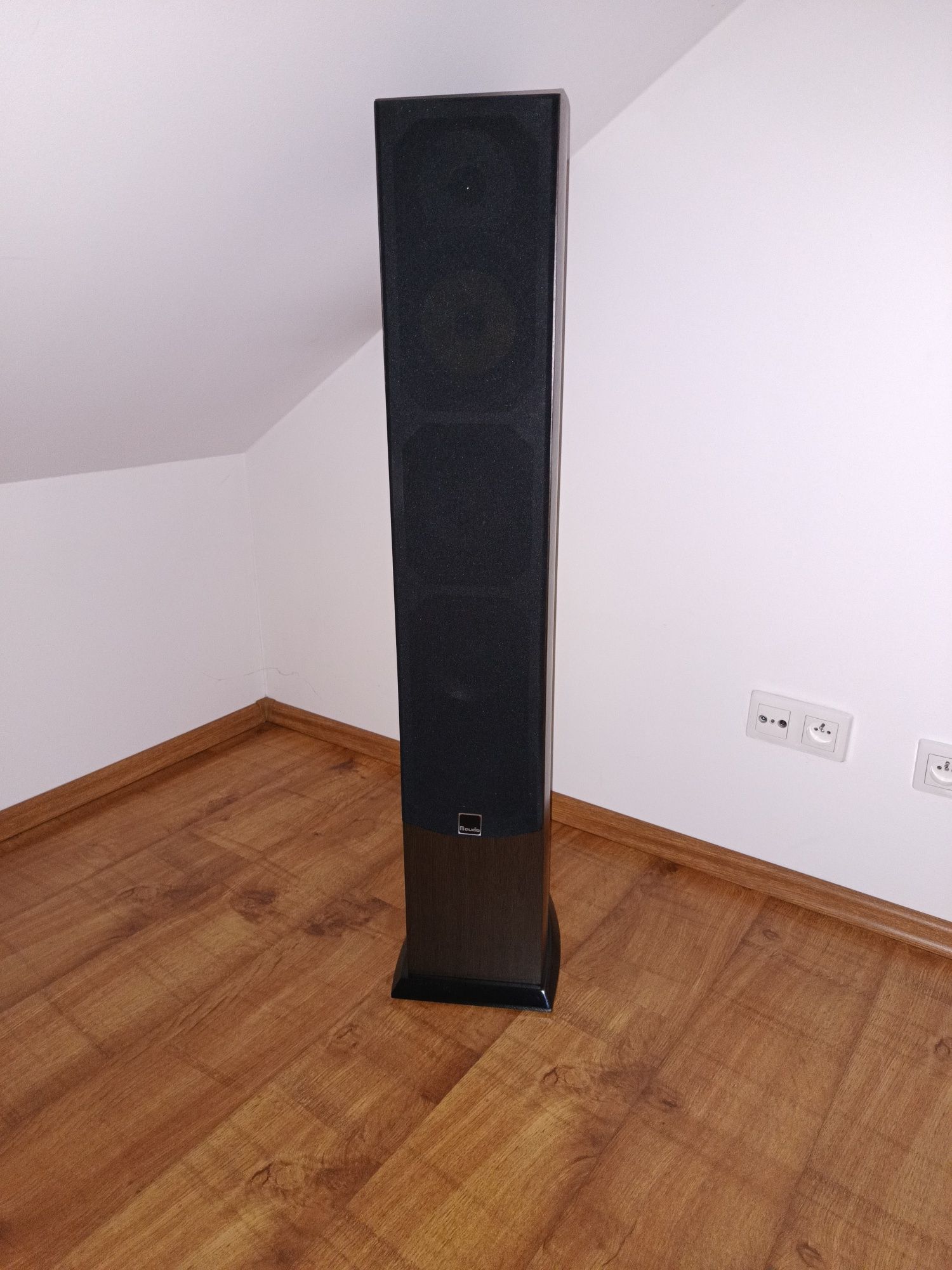 Kino domowe Onkyo glosniki Maudio