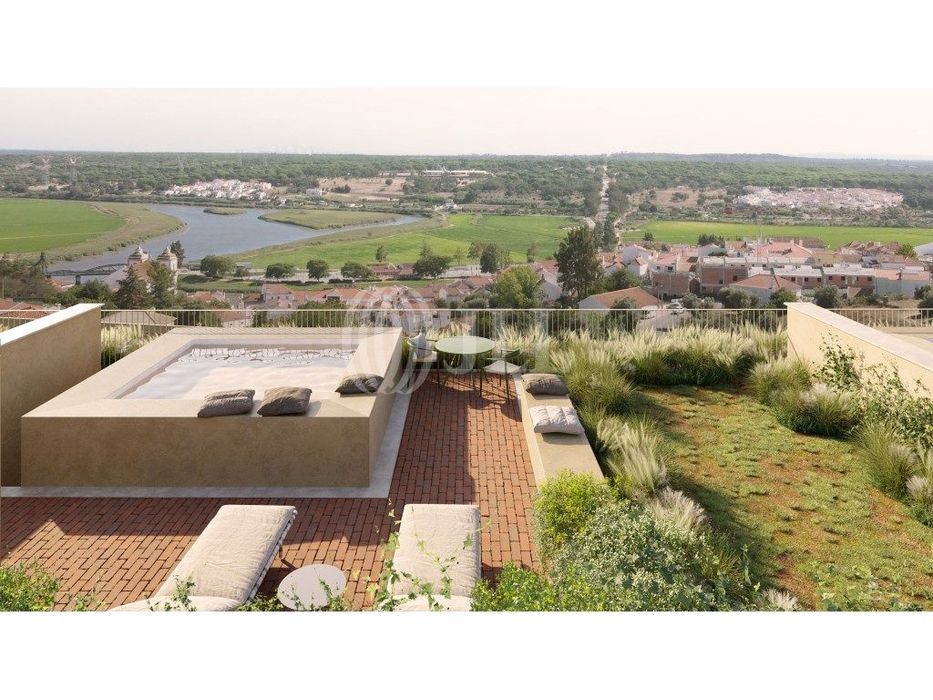 Apartamento T2, com jardim e terraço em Alcácer do Sal