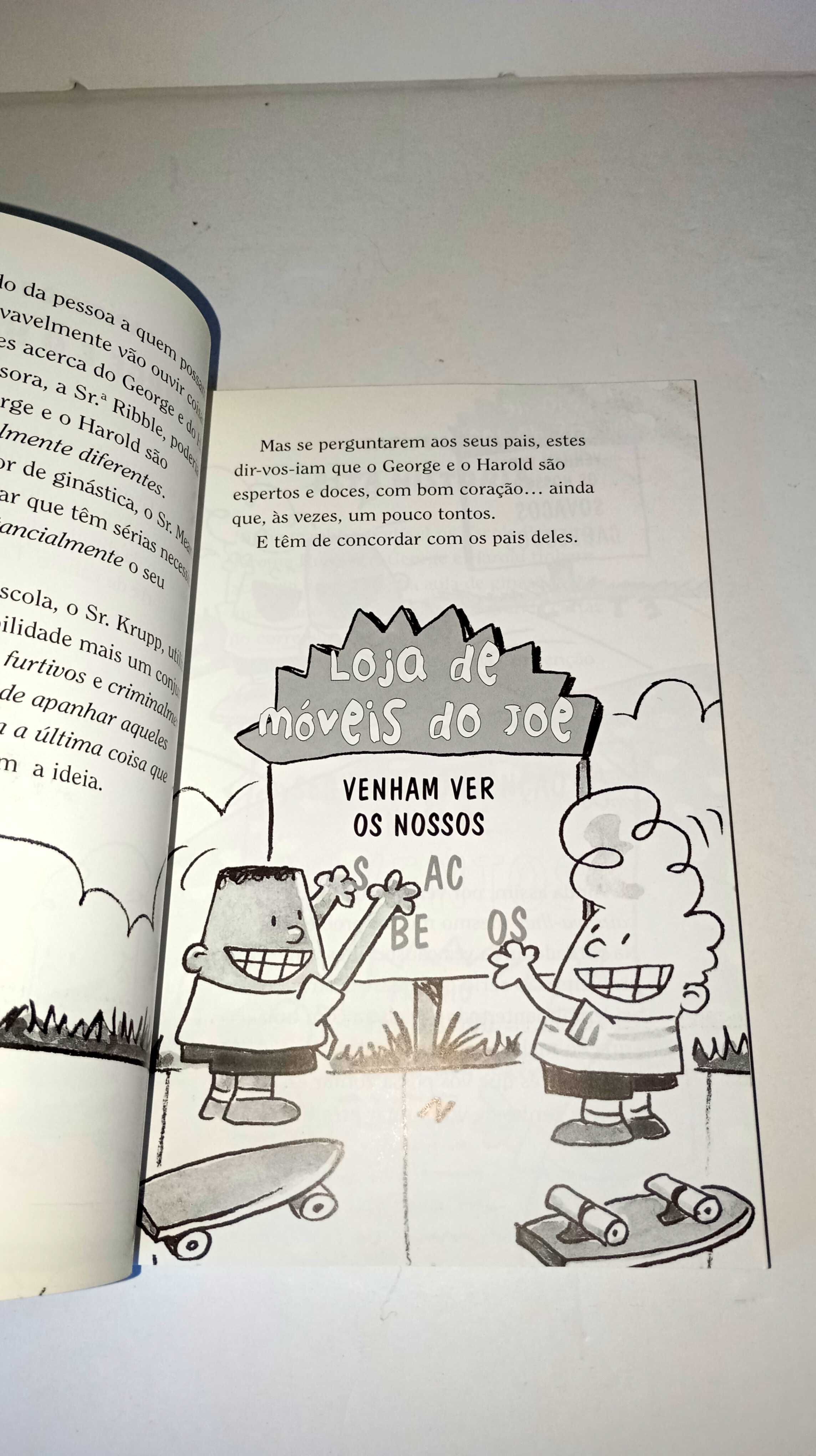 O Capitão Cuecas e o ataque das sanitas falantes