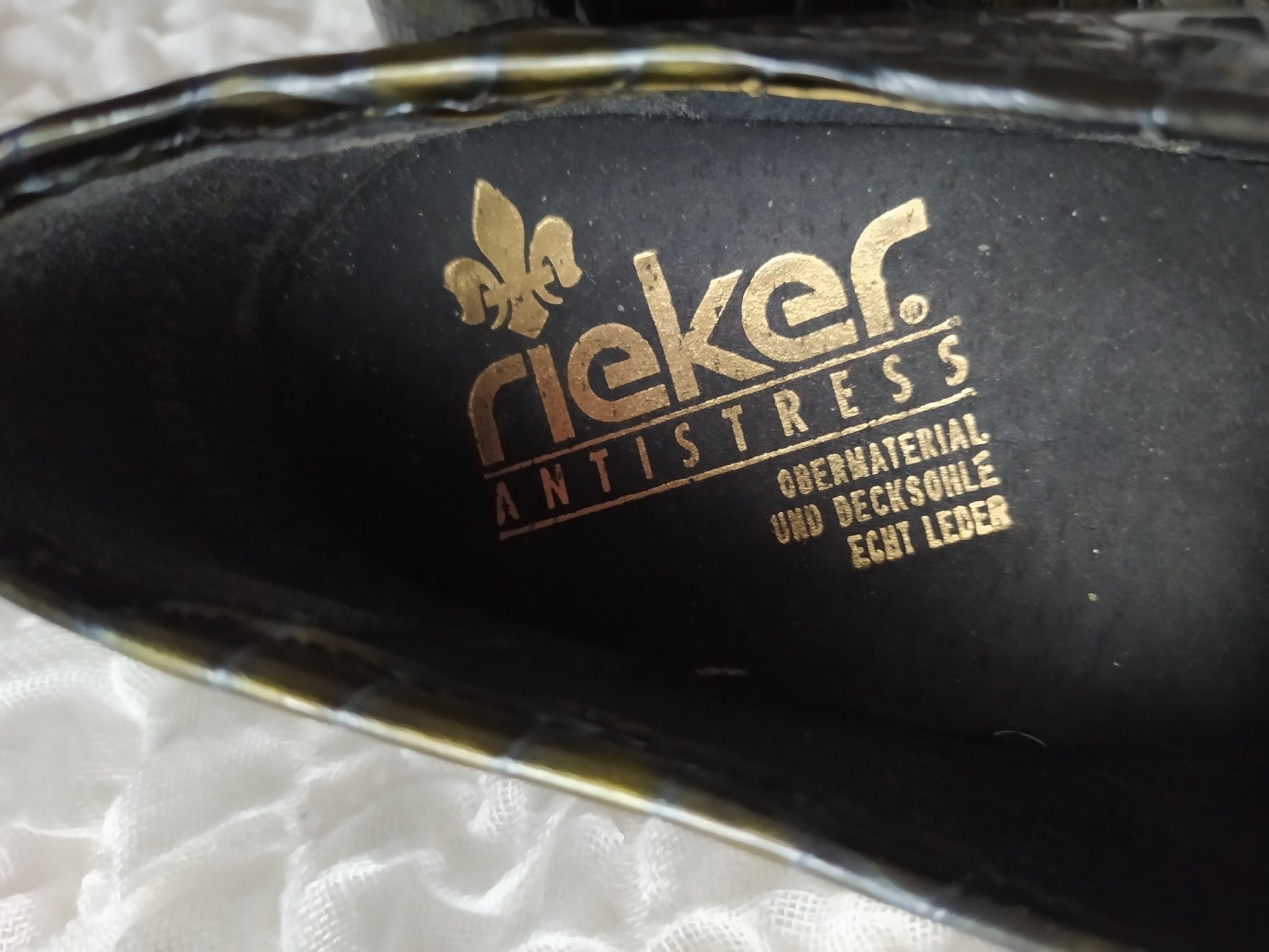 Rieker. Buty damskie Mokasyny.