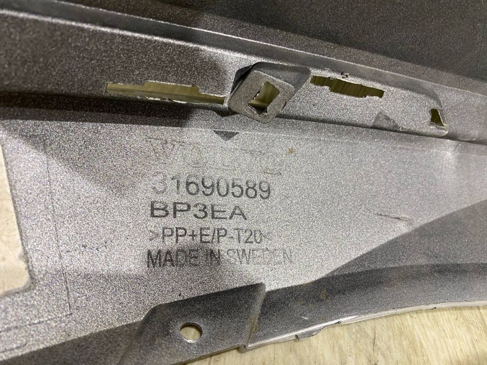 Бампер передний Volvo S60 3 | V60 2 ( 2019 2020 2021 2022 2023 2024 г)