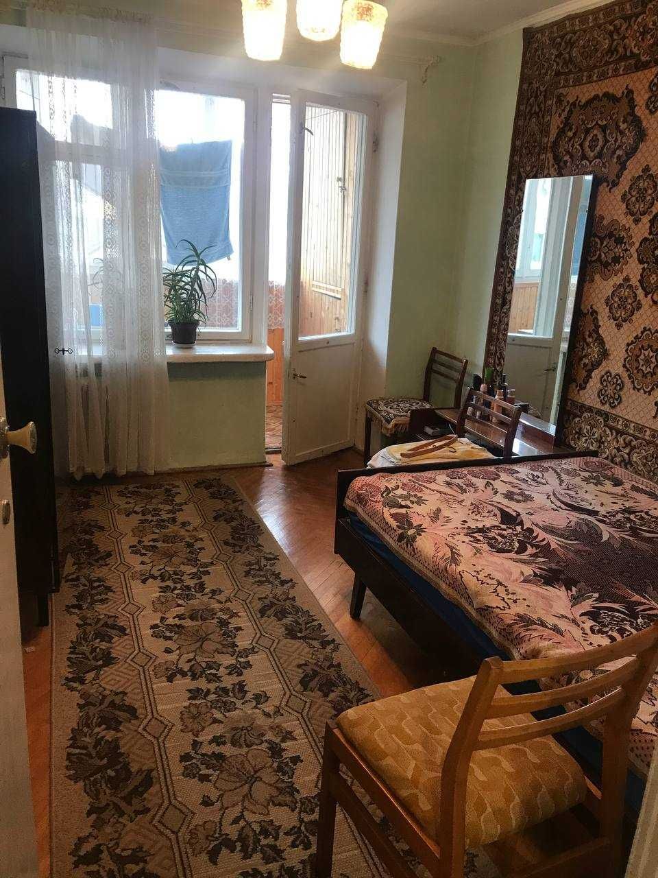 Продаж квартири в ЦЕНТРІ, площа - 62,2 м2, МОЖЕ БУТИ ПІД  ПОСТАНОВУ!