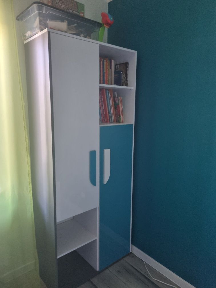 Szafa biało turkusowa piękna