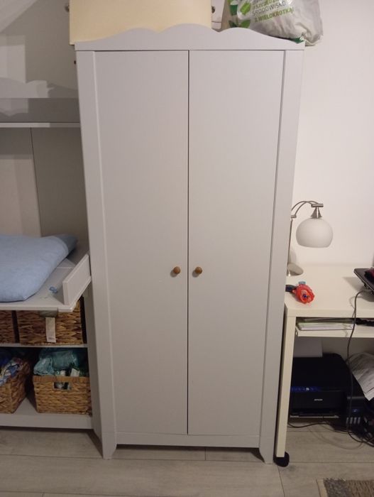 Meble IKEA hesvik łóżeczko dziecięce szafa przewijak