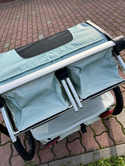 Dwuosobowa przyczepka Thule Chariot Cross 2 w kolorze Alaska
