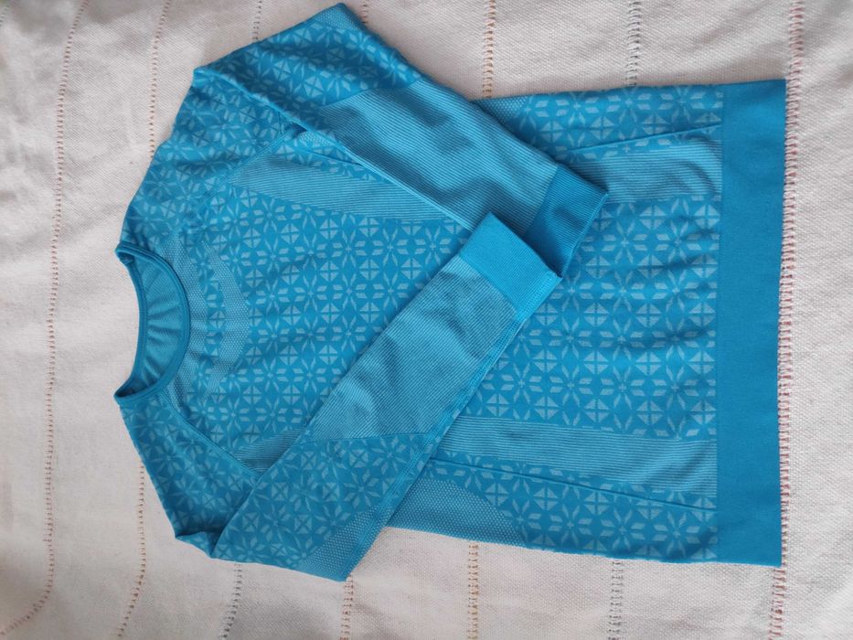 Termoaktywna bielizna koszulka leginsy r. 146/152