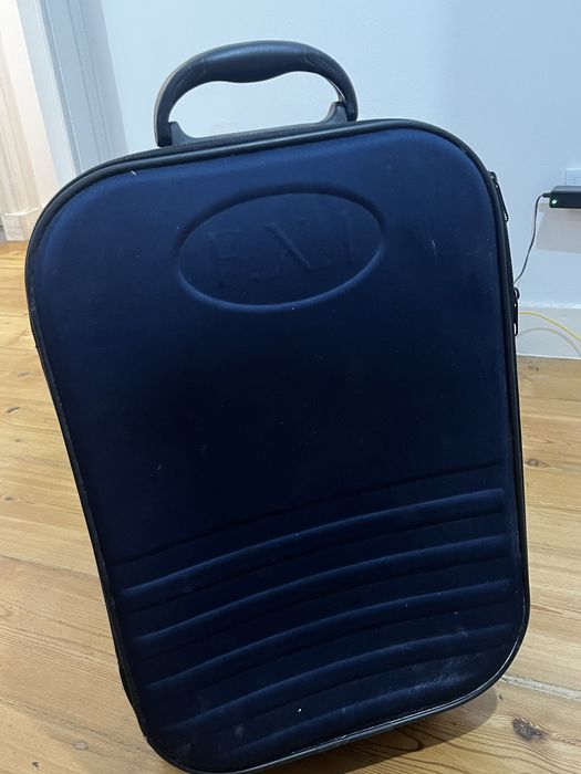 Mala de viagem pequena