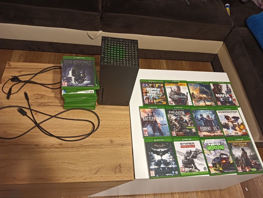 X- box Series X+ gry