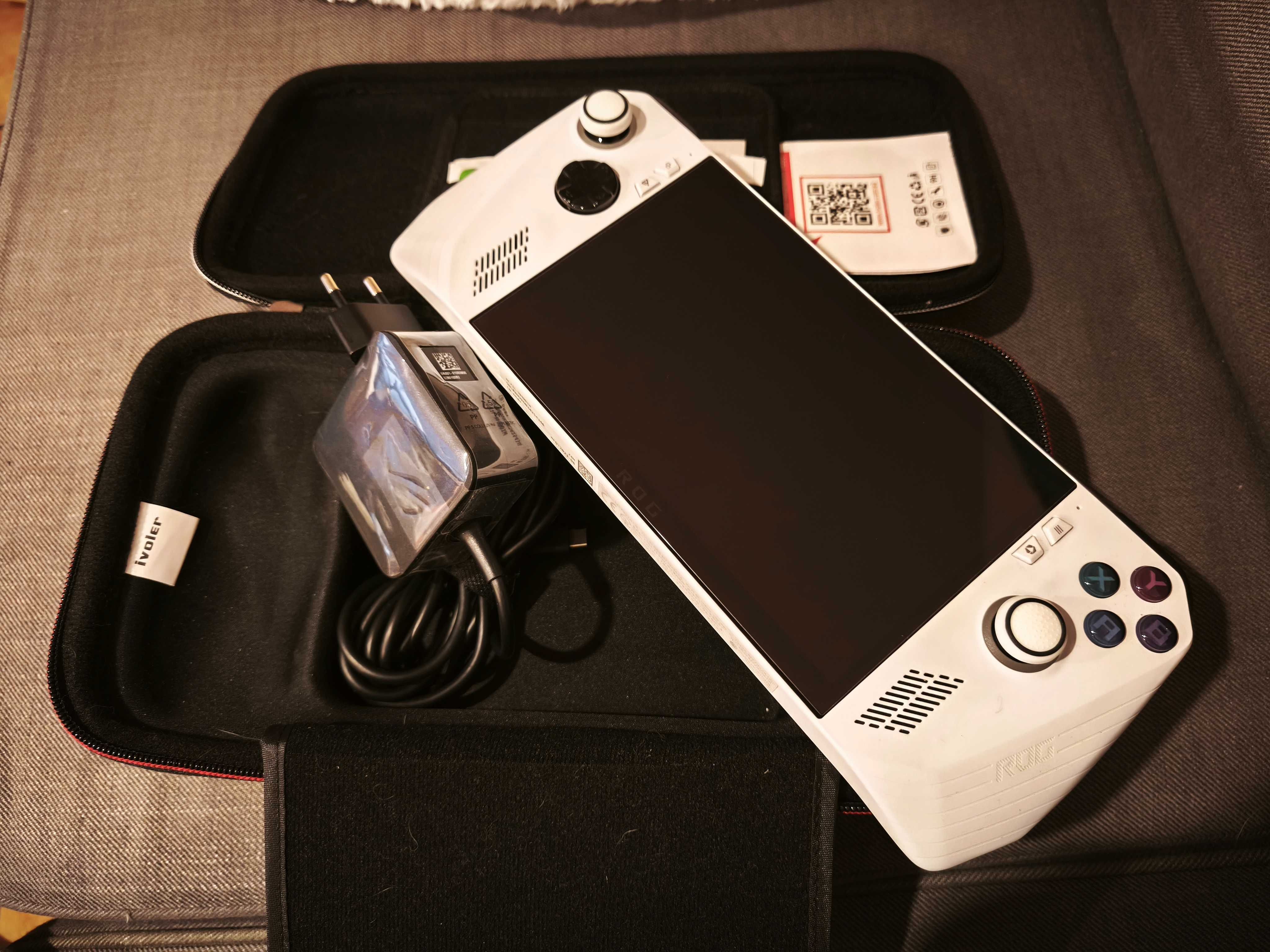 Asus Rog Ally Z1 (512GB) + DockStation + Capa Prot + 3 Peliculas