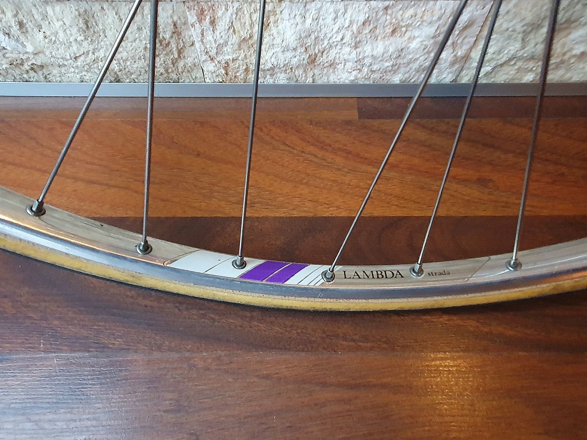 Koła torowe Campagnolo Lambda Sturmey-Archer Suntour ostre koło szytki