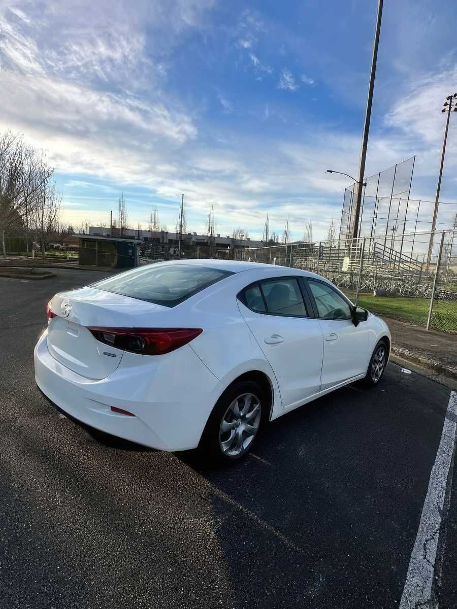 2016 Mazda 3 Sport