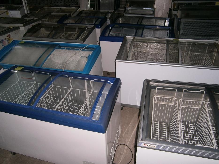 ларь-морозильный-200 300 400. литр. Витрины холодильные