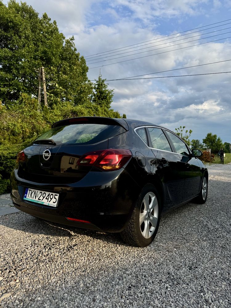 Opel Astra J 1,7 Cdti 130 Km