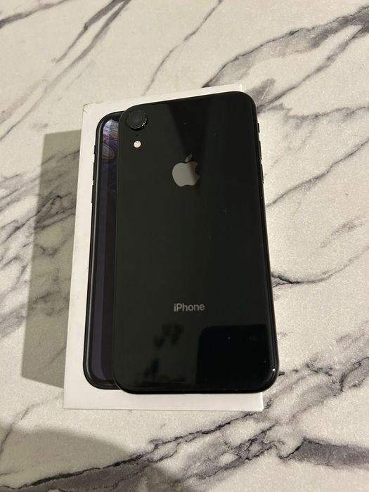 Продам айфон XR 64 гигабайт