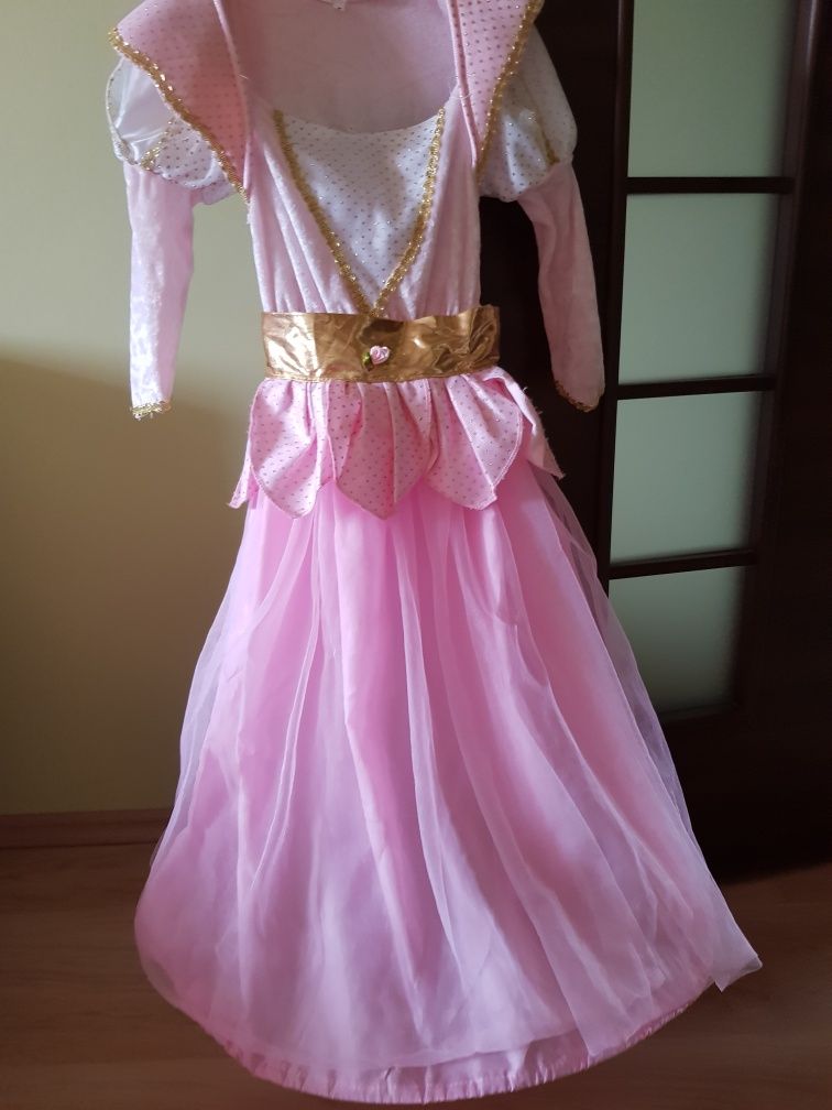 Sukienka dla dziewczynki na wiek 4 -lat
