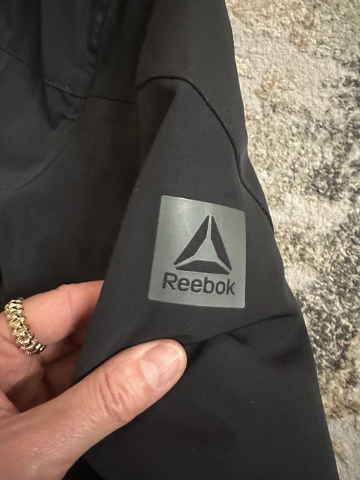 Reebok утеплена парка чоловіча на пуху