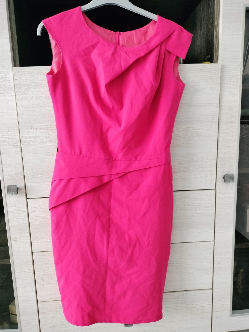 Różowa sukienka rozmiar 38