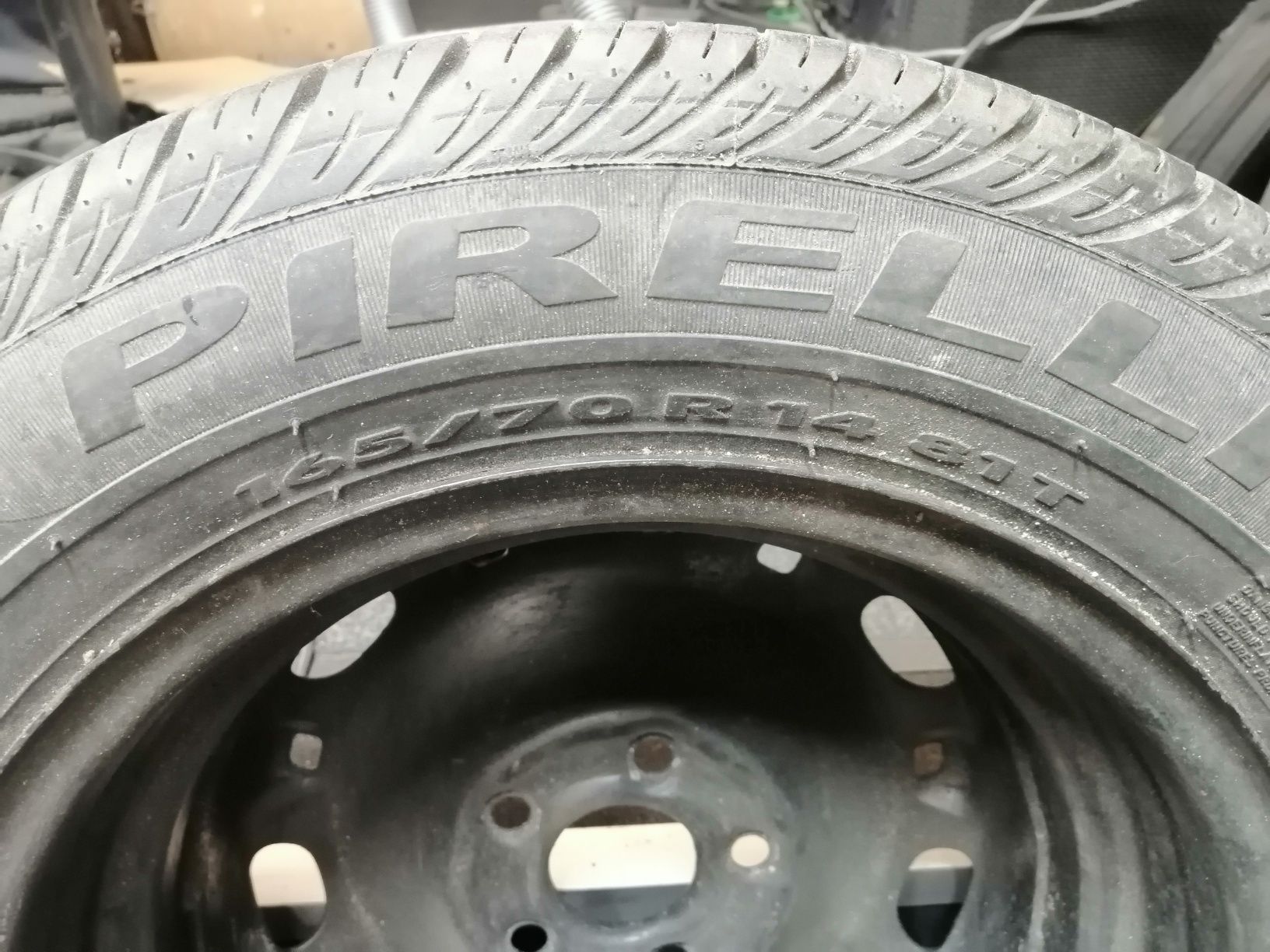2 колеса в зборі на 14 з резиною pirelli та continental (літо)