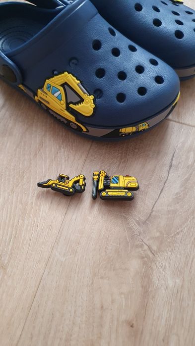 Chodaki crocs crocsy chłopięce motyw koparki 28