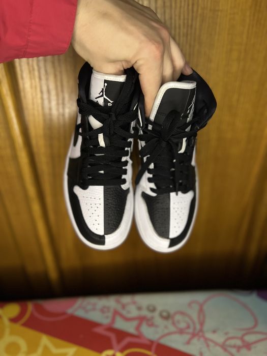 Кроссовки кожа Nike air Jordan 1 редкого цвета размер 37 - 37,5