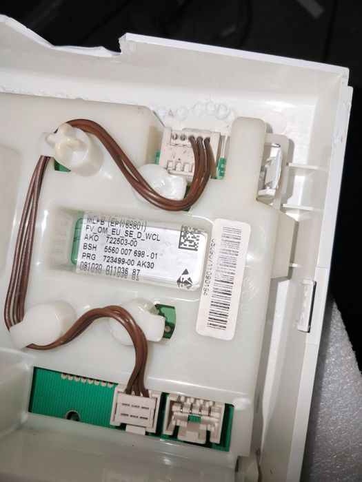 Плата пральної машини Siemens WM14E3A0-17