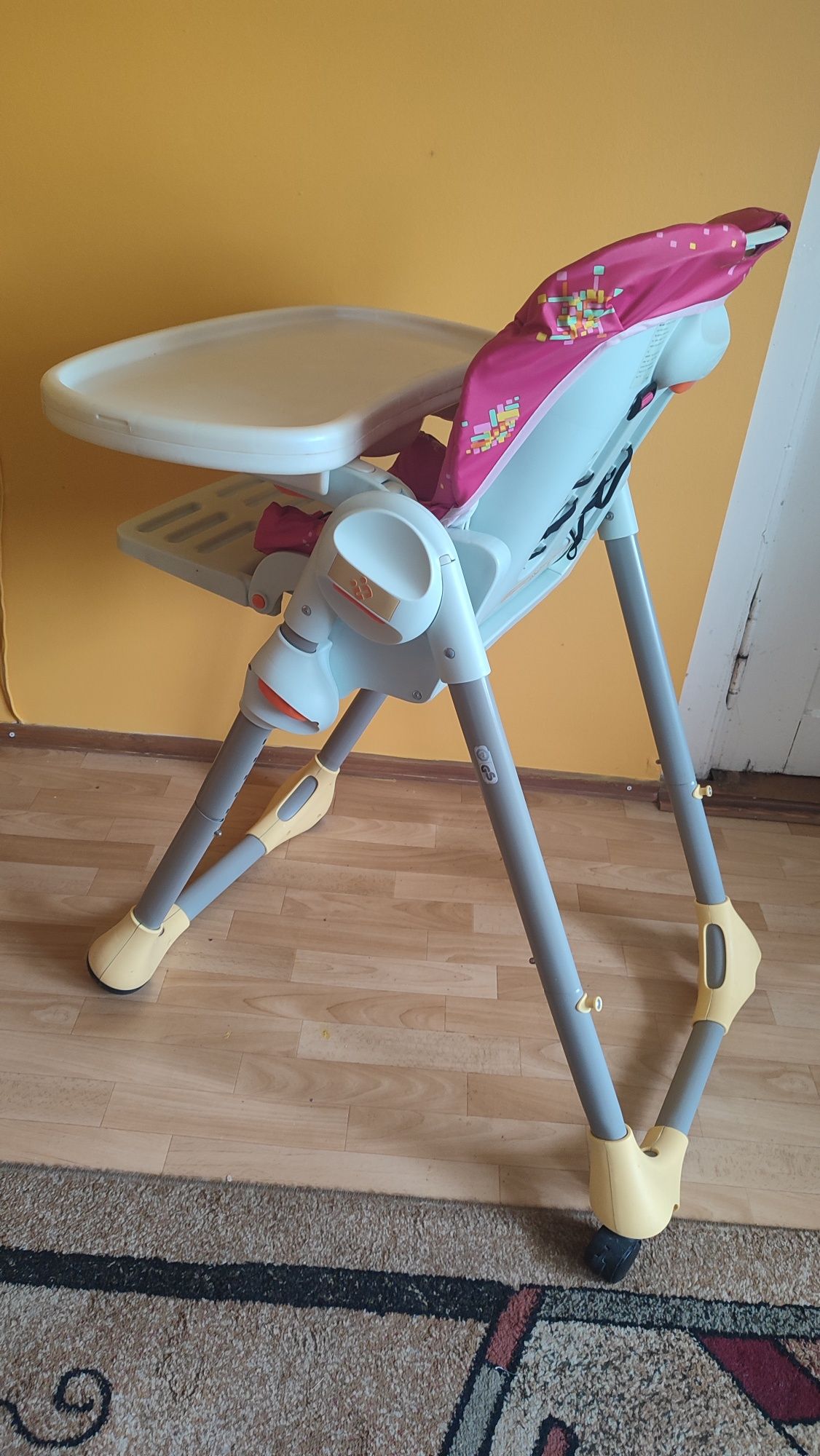 Krzesełko do karmienia CHICCO