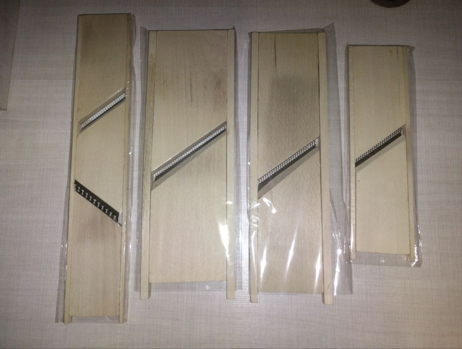 Терка для корейської моркви