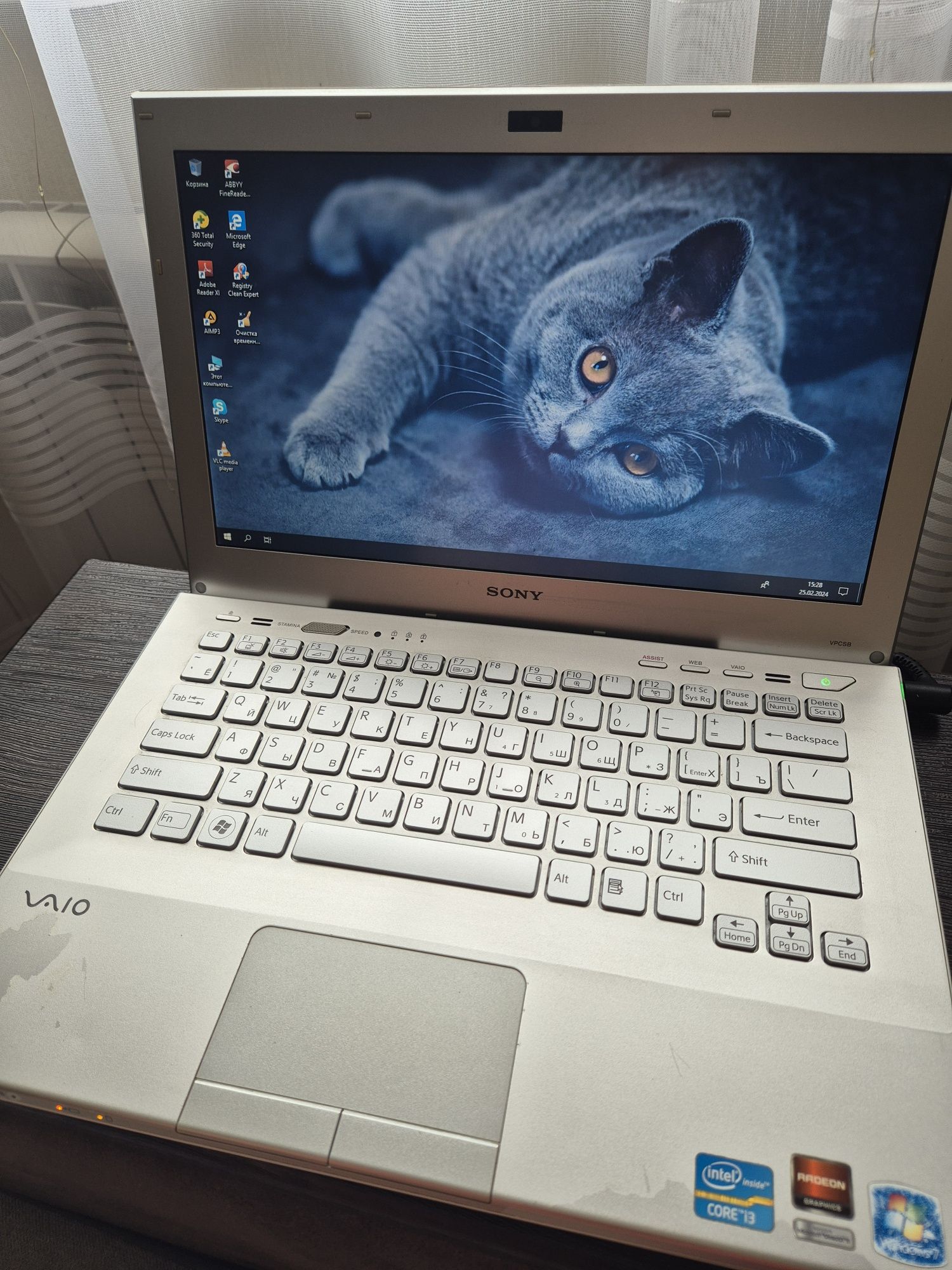 Ноутбук Sony Vaio VPCSB3M1R