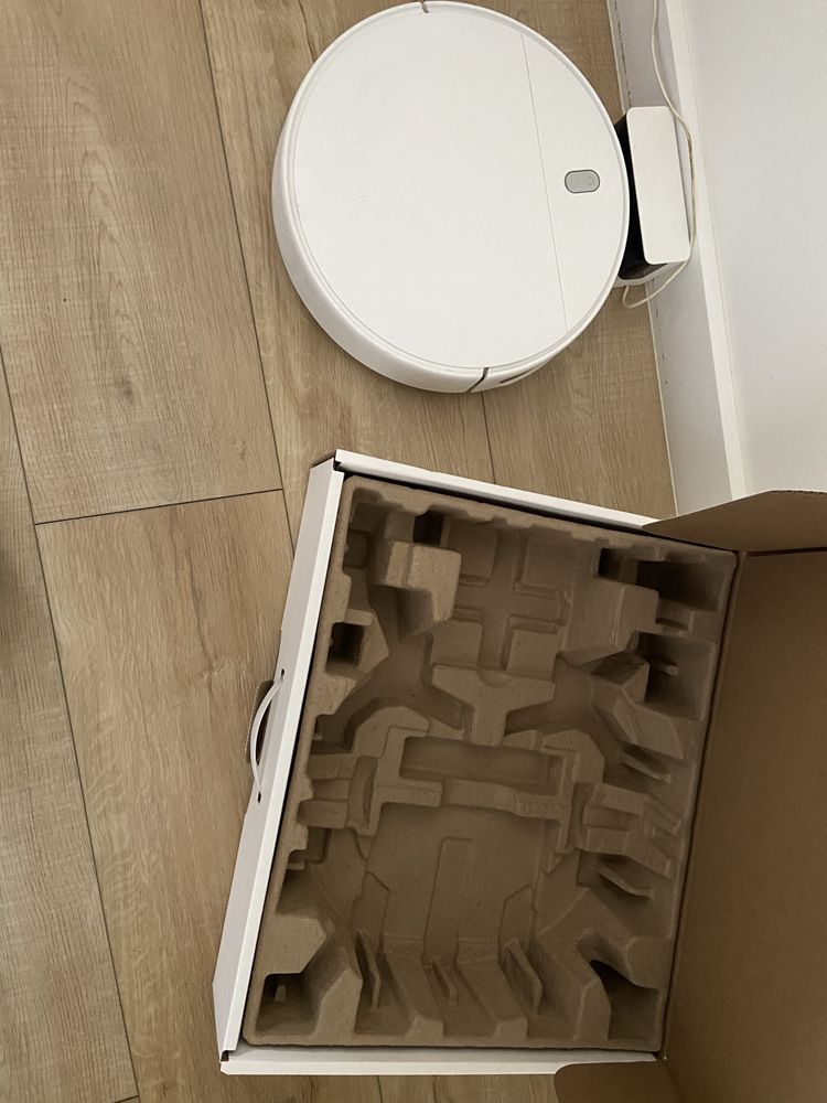 Odkurzacz robot Mi robot vacuum- mop essential