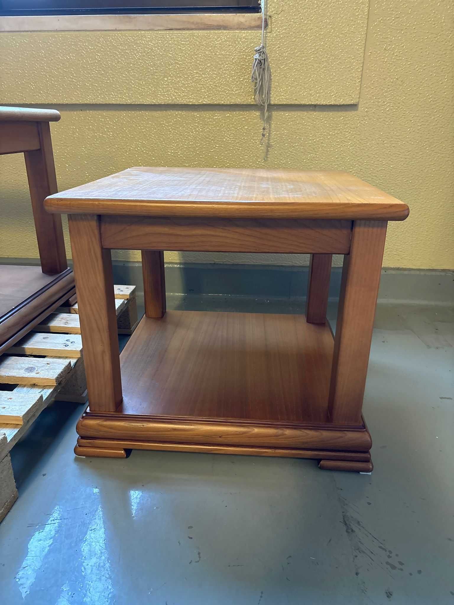 Conjunto de mesa de madeira de carvalho