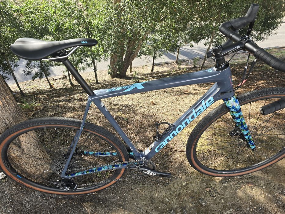 Cannondale de gravel L carbono barata