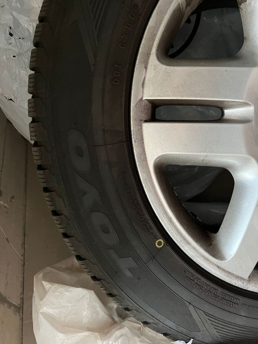 Зимня резина на дисках TOYO SNOWPROX s954 suv 235/60/r18