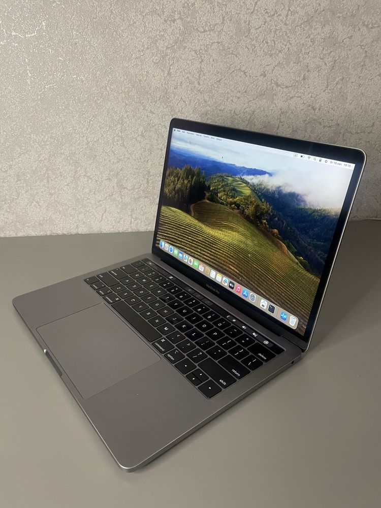 MacBook Pro 13” 2019 8/256
