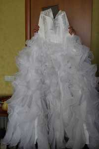 Весільне плаття, весільна сукня в гарному стані