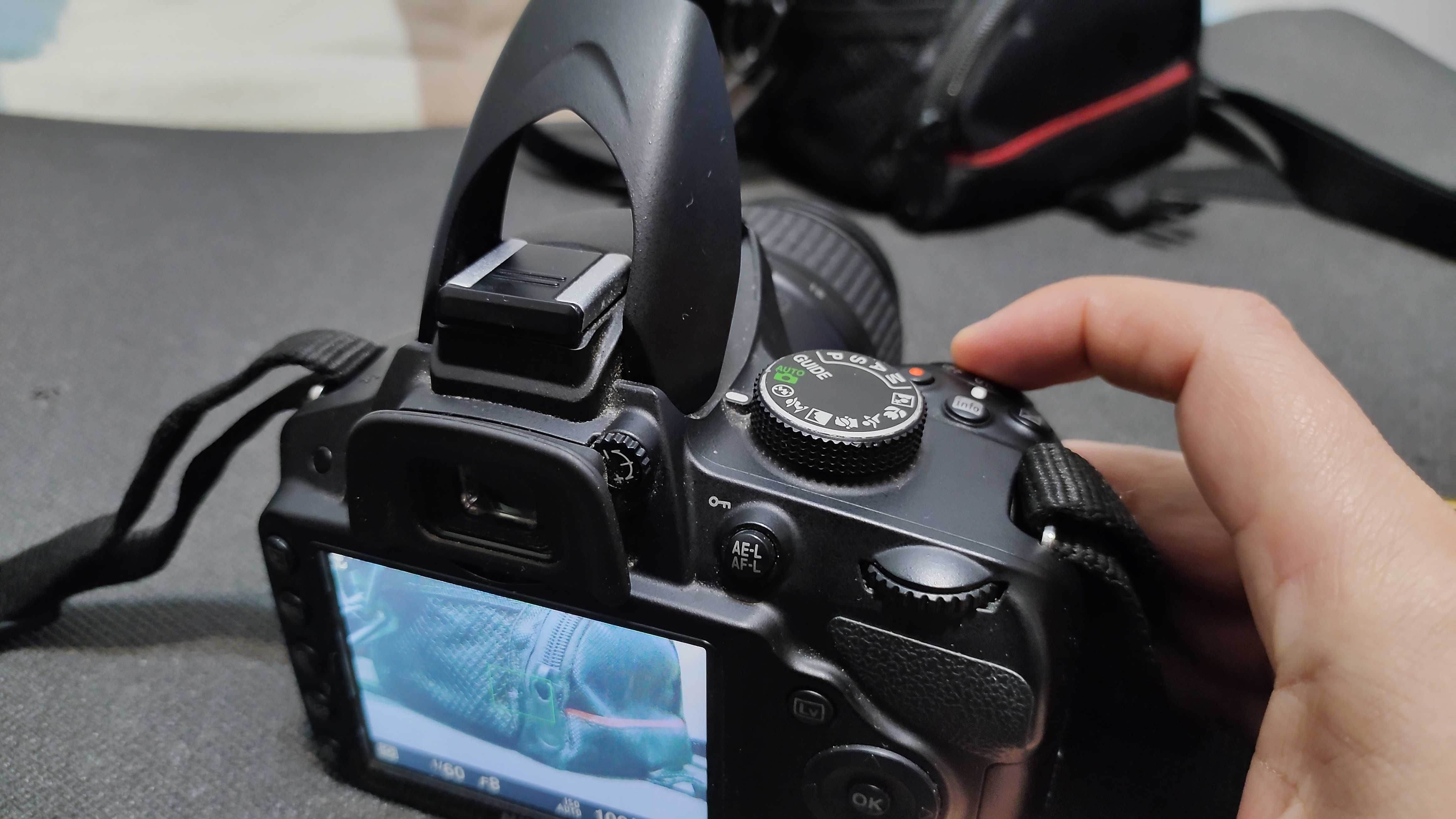 Nikon D3200 + Lente 18-55 mm (com Bolsa e Carregador)