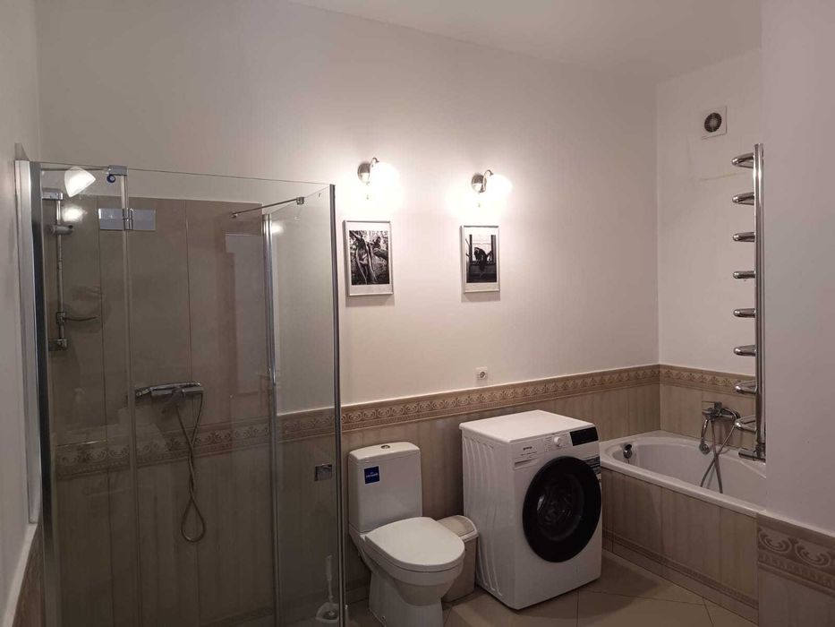 Продаж. 3 к, підвал, з власним садом. Центр. Куликівська. Власник