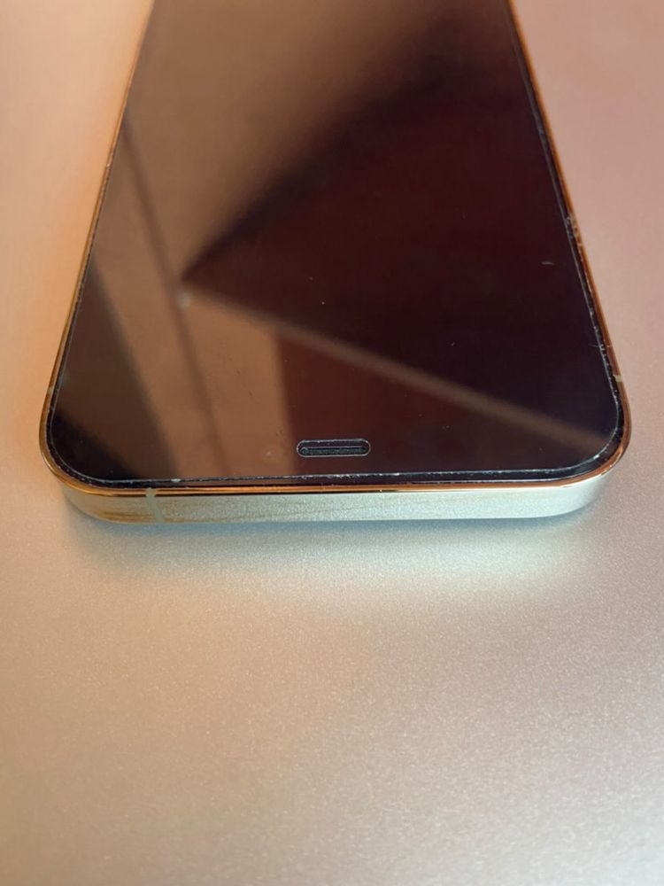 iPhone 12 PRO - GOLD