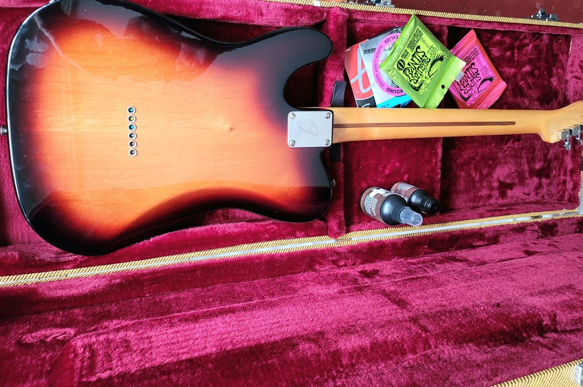 Gitara North American Fender Telecaster With Accessories