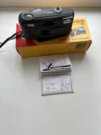 Фотоапарат плівковий, 35 мм, Kodak KB 12, все справне і працює+коробка