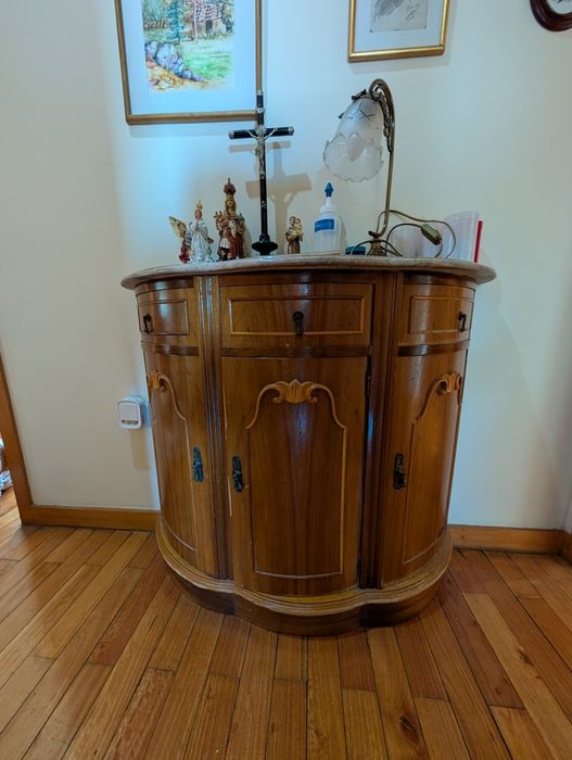 Móvel de Entrada em Madeira e Mármore [AO MELHOR PREÇO]