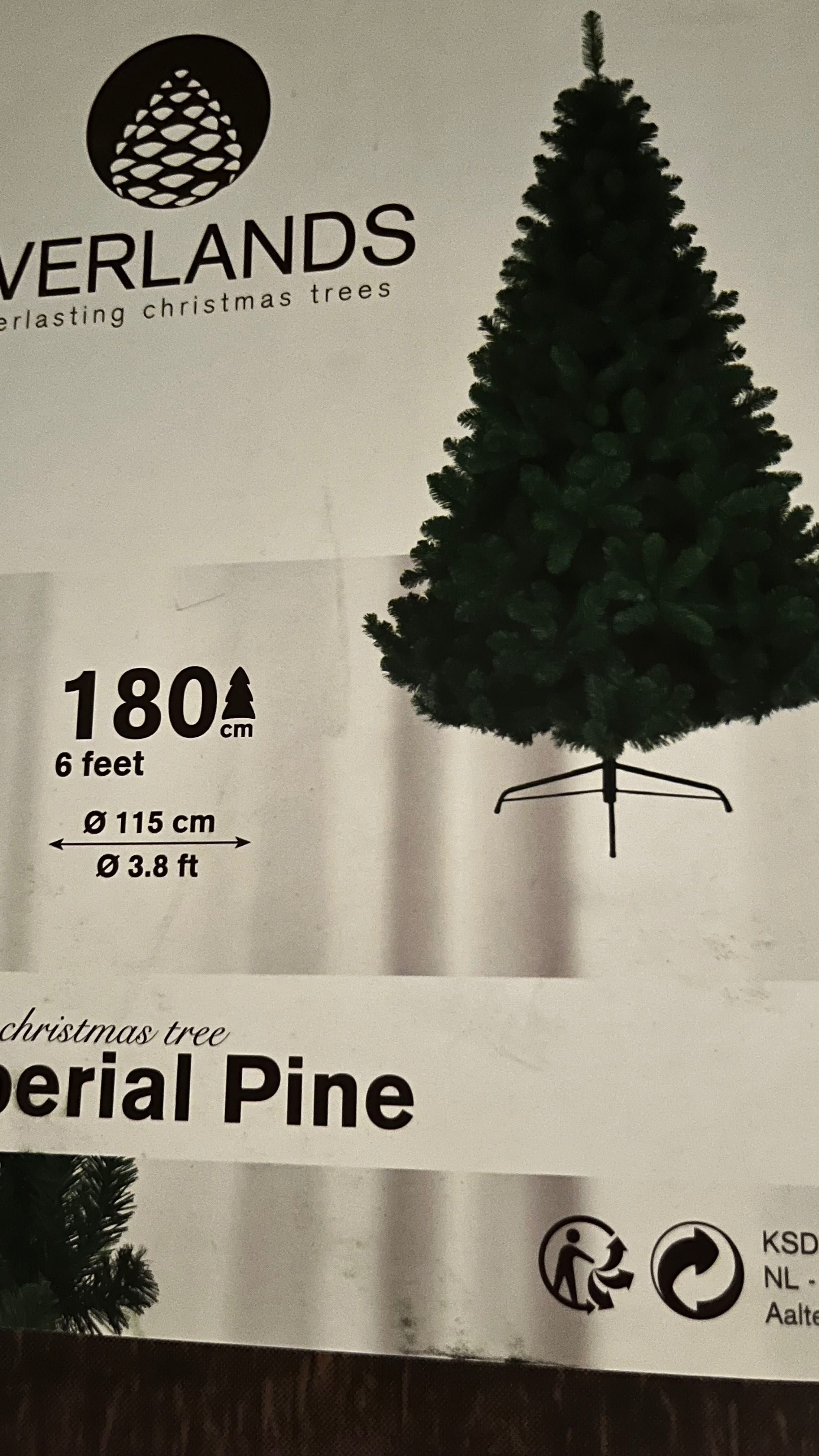 Árvore de Natal 1,80m comprada na Área