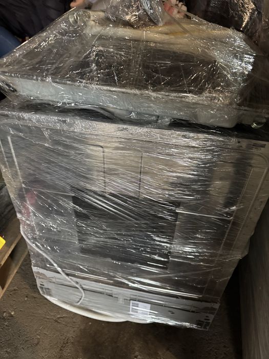 BOSCH SMV24ax02e практически новая