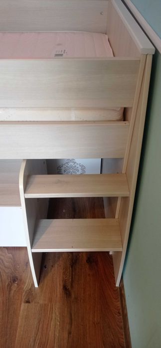 Łóżko piętrowe + biurko gratis