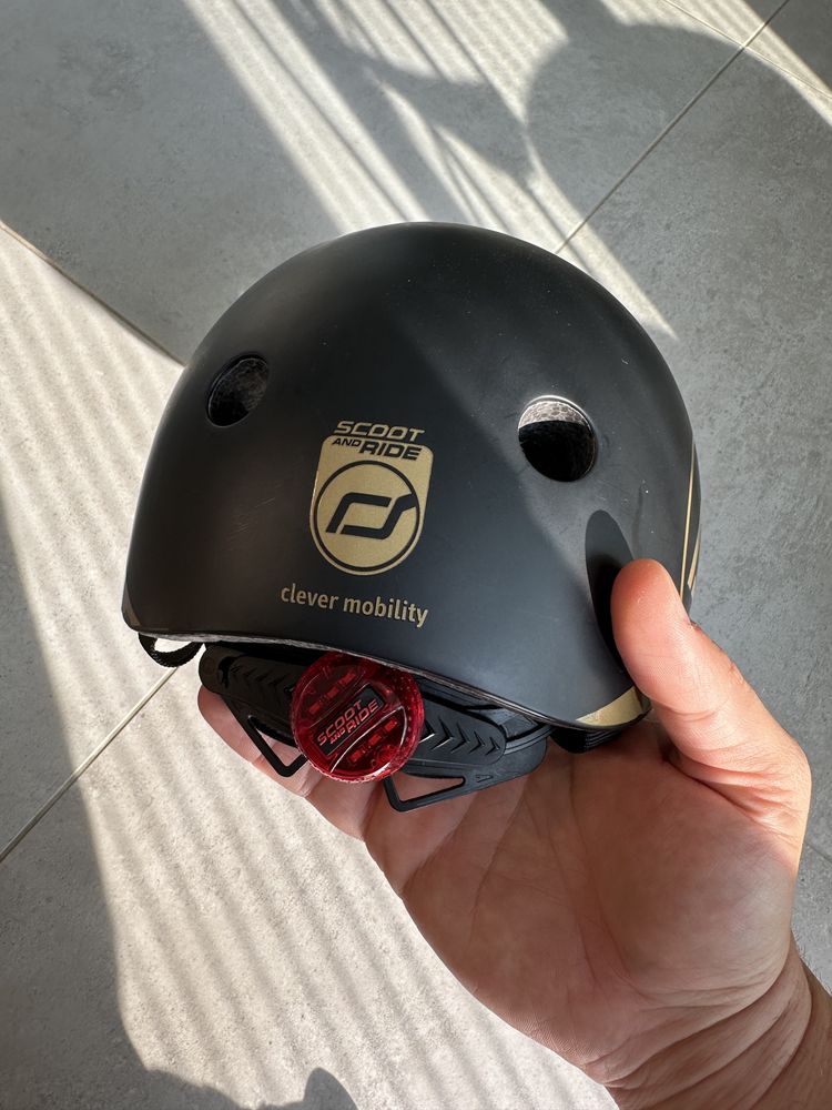 ScootAndRide Highwaykick jeździk i hulajnoga 2w1 GOLD + kask