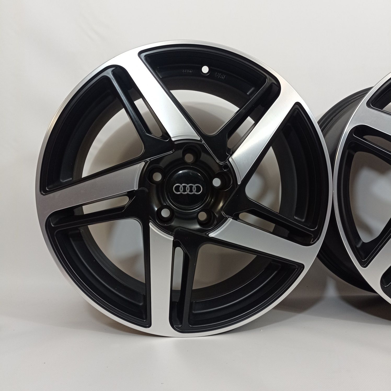 5x112 17" audi a4 b7 b8 b9 a5 a6 c6 c7 c8 a7 a8 q2 q3 q5