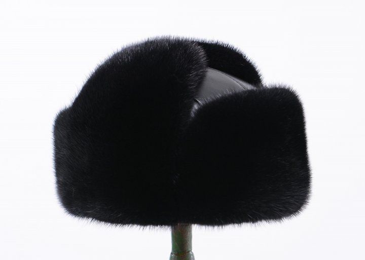 Зимняя мужская норковая шапка-ушанка