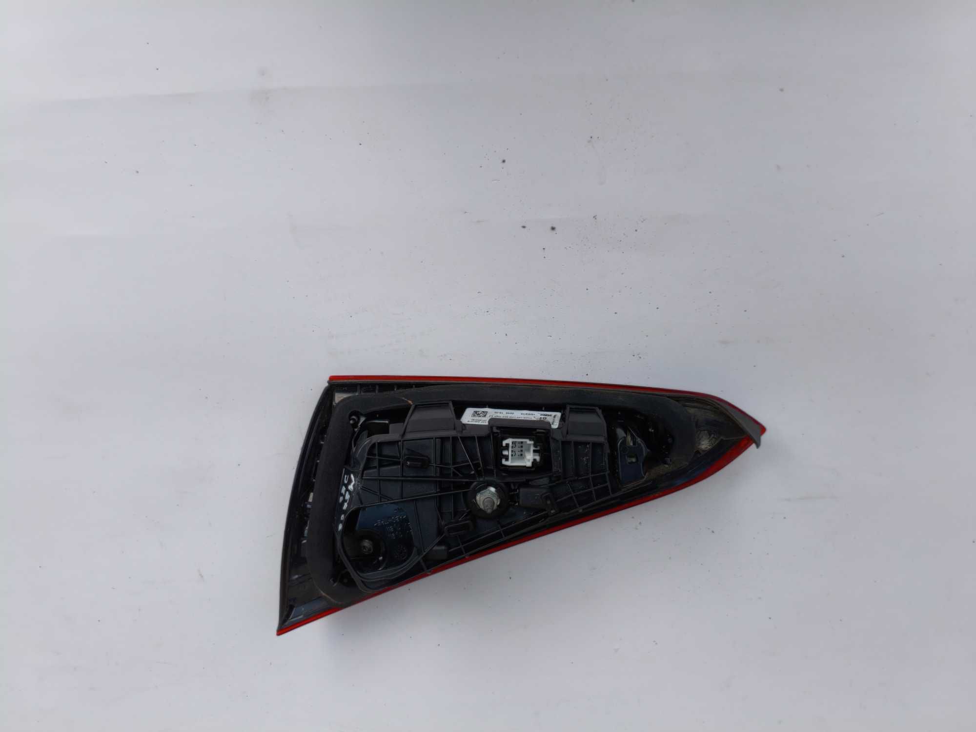 Mercedes A-klasa W177 lampa tył lewa