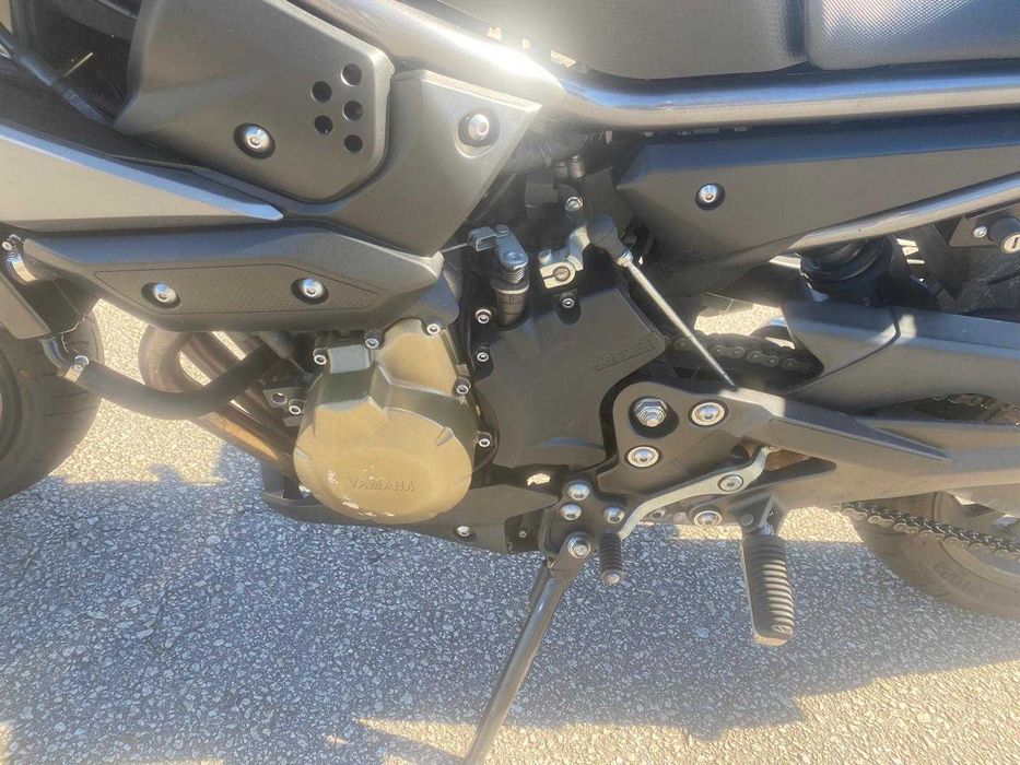 Yamaha XJ6 N 2009