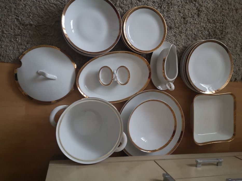 Serwis obiadowy Czechoslovakia M Z sygnowany na 6 osób