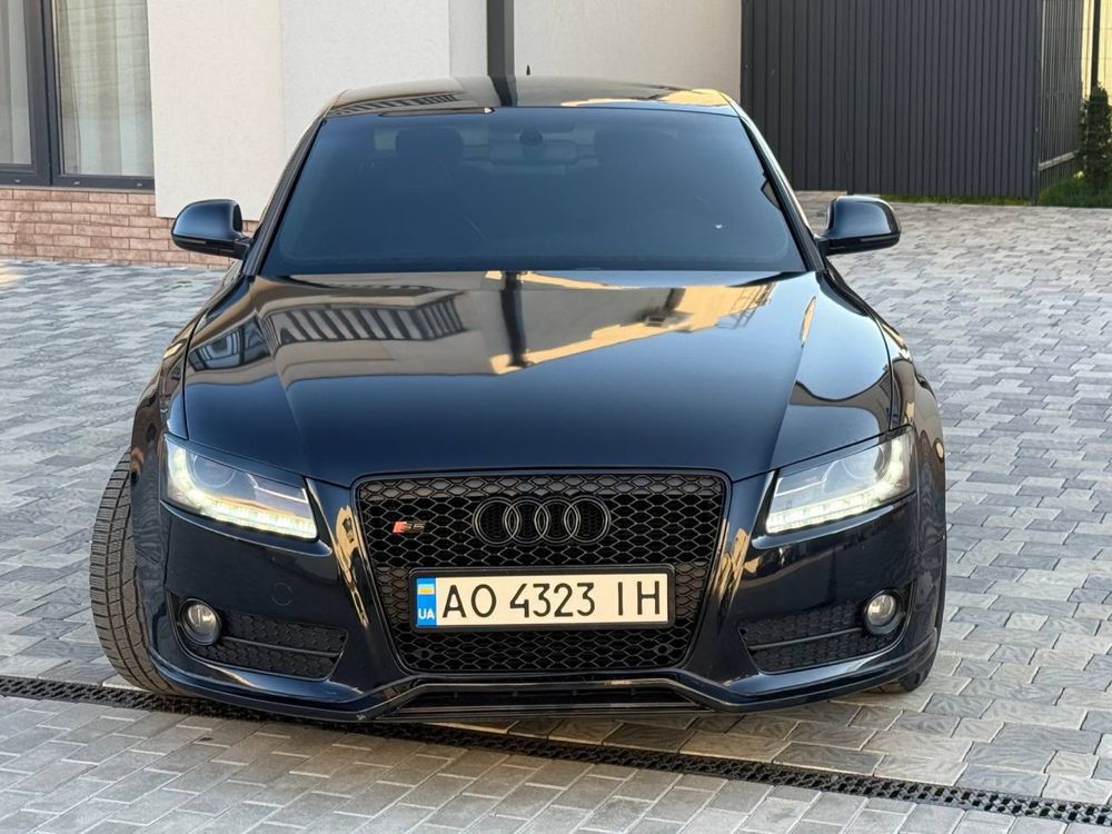 Продам AUDI A5 S5